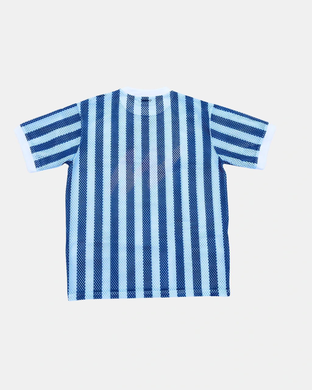 T-shirt mesh
