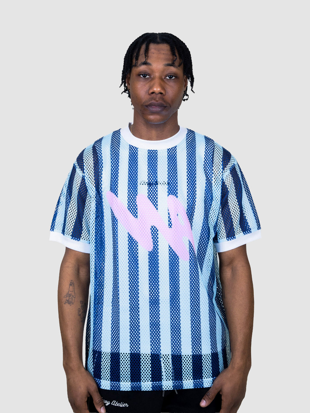 T-shirt mesh