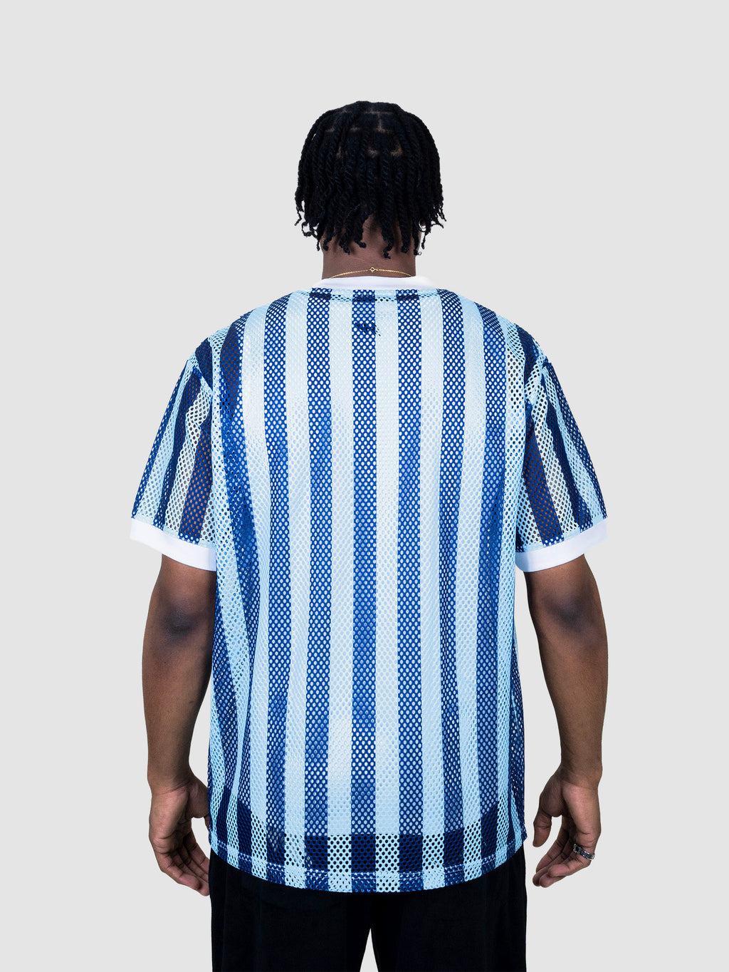 T-shirt mesh